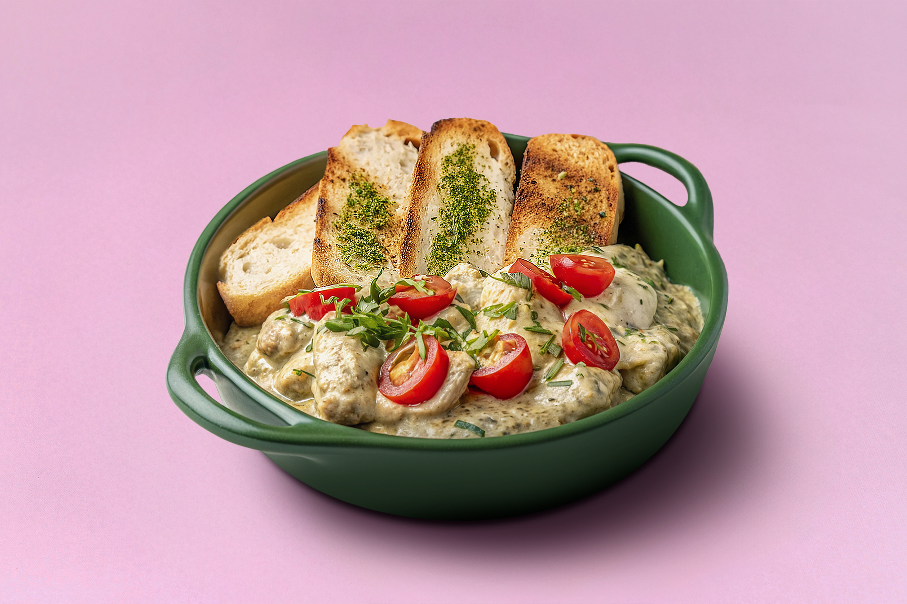 Цыпленок в сливочном соусе чкмерули 